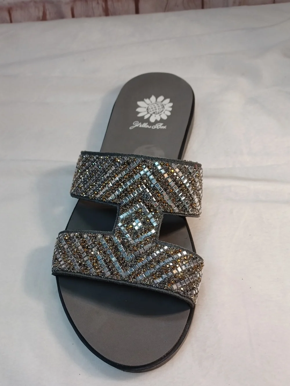 yellow box leather embellished slide rhinestone beaded comfort sandals womens 8 - Picture 9 of 14